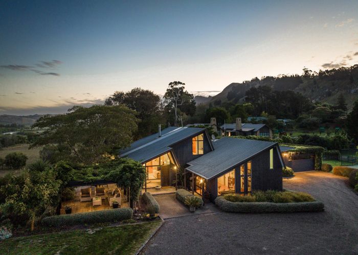 For sale 35 Waimarama Road, Havelock North, Hastings, Hawke's Bay