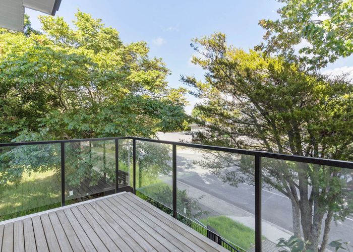  at 3/39 Kervil Avenue, Te Atatu Peninsula, Auckland