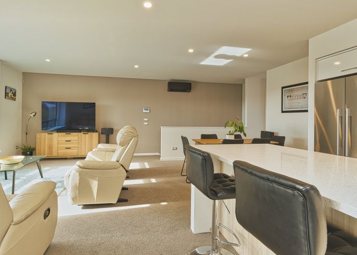 Free property data for 124A Te Awa Avenue, Te Awa, Napier homes.co.nz