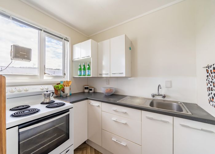  at 12/10 Angus Avenue, Berhampore, Wellington