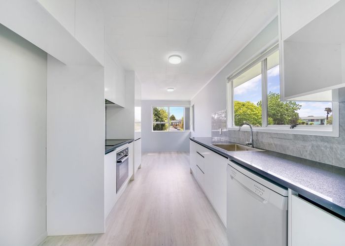  at 9 Carter Place, Manurewa, Auckland