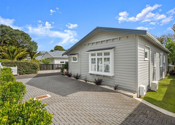  at 77 Marsden Avenue, Mount Eden, Auckland City, Auckland