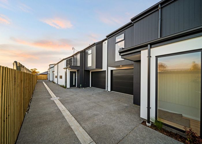  at 2/25 Allard Street, St. Albans, Christchurch City, Canterbury