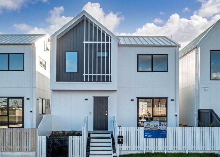  at 9 Pukeko Road, Hobsonville, Auckland