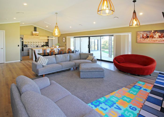  at 85 Storey Road, Waiuku