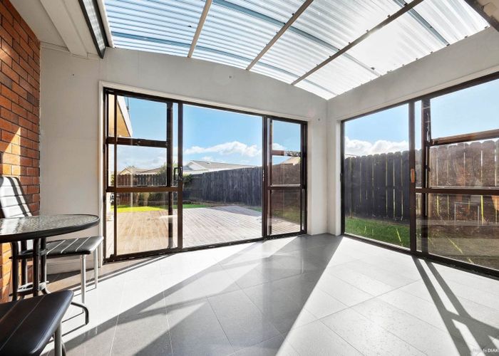  at 1/46 West Fairway, Golflands, Manukau City, Auckland