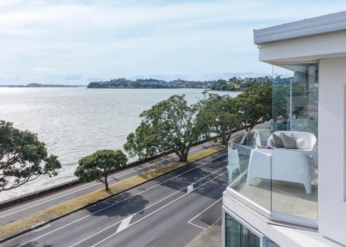  at 4/205 Tamaki Drive, Kohimarama, Auckland City, Auckland