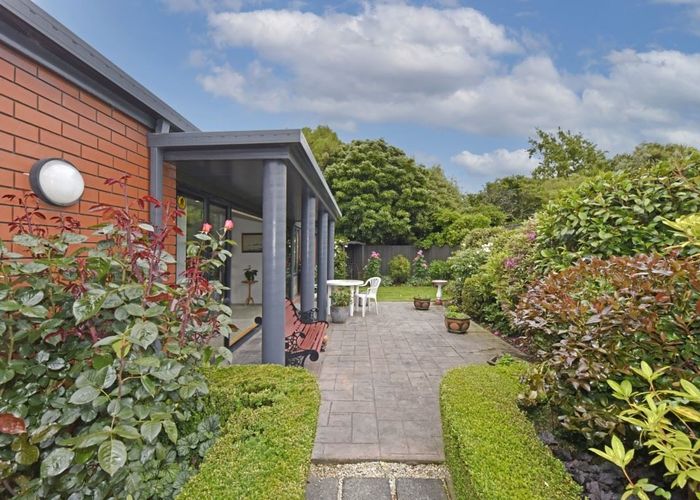  at 2/2 Brookford Place, Westmorland, Christchurch