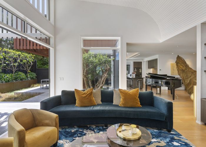  at 8 Mount Hobson Lane, Remuera, Auckland City, Auckland