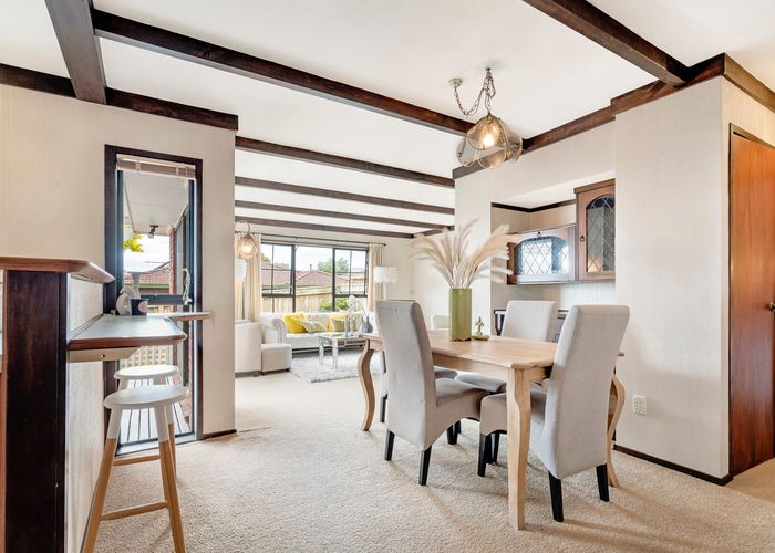  at 1/9 Majesty Place, Half Moon Bay, Auckland