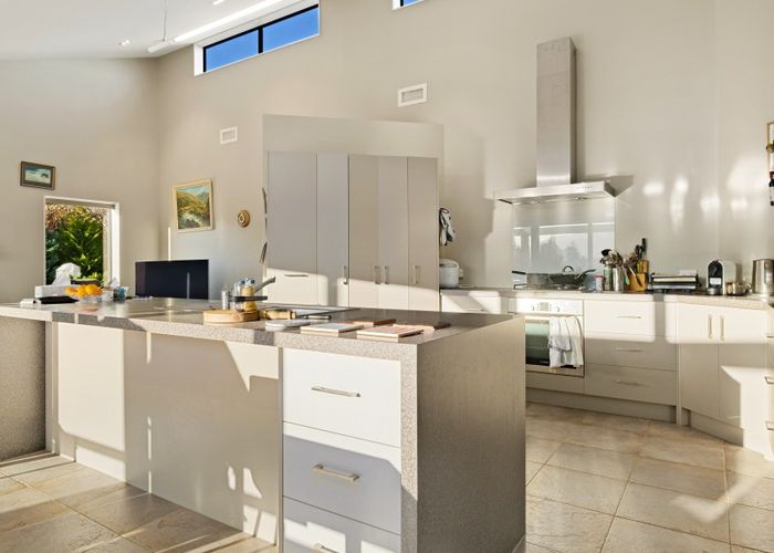  at 131 McArthur Road, Springvale, Alexandra