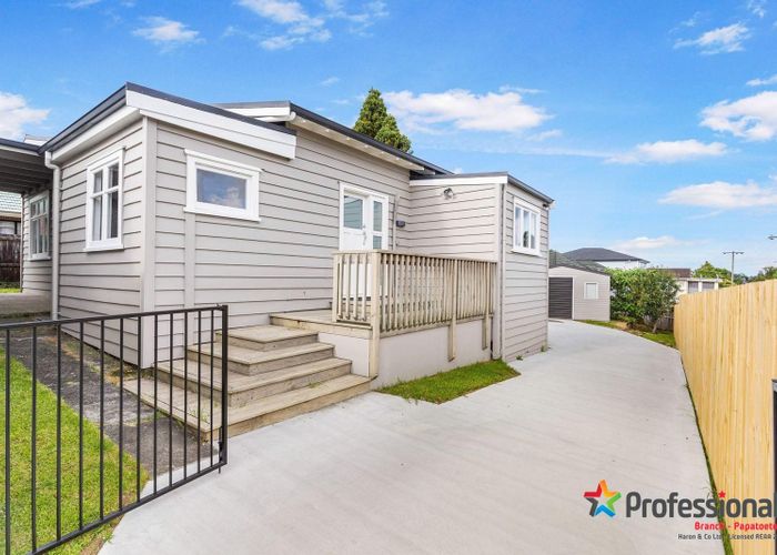  at 2/117 Great South Road, Manurewa, Manukau City, Auckland