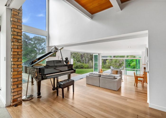  at 160 Schnapper Rock Road, Albany, North Shore City, Auckland
