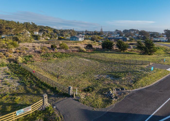  at 184 Park Avenue, Waitarere Beach, Horowhenua, Manawatu / Whanganui