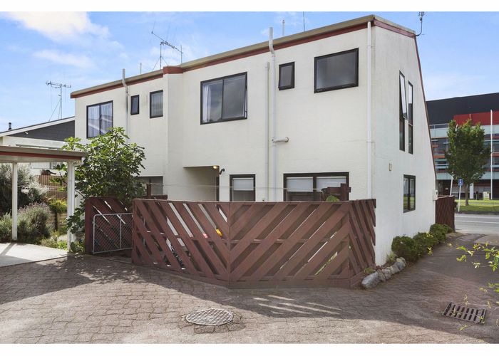  at 827A Heaphy Terrace, Claudelands, Hamilton