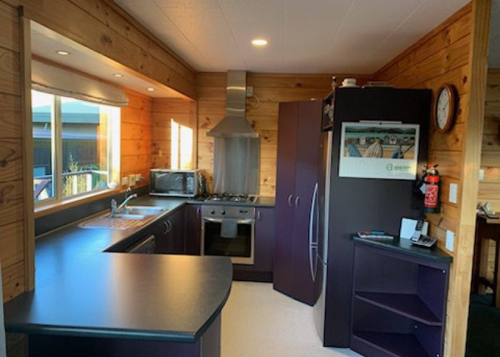  at 3 Ranui Place, Moana, Moana