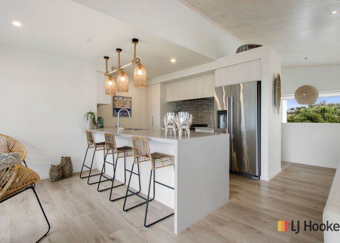  at 11 Bowentown Boulevard, Katikati
