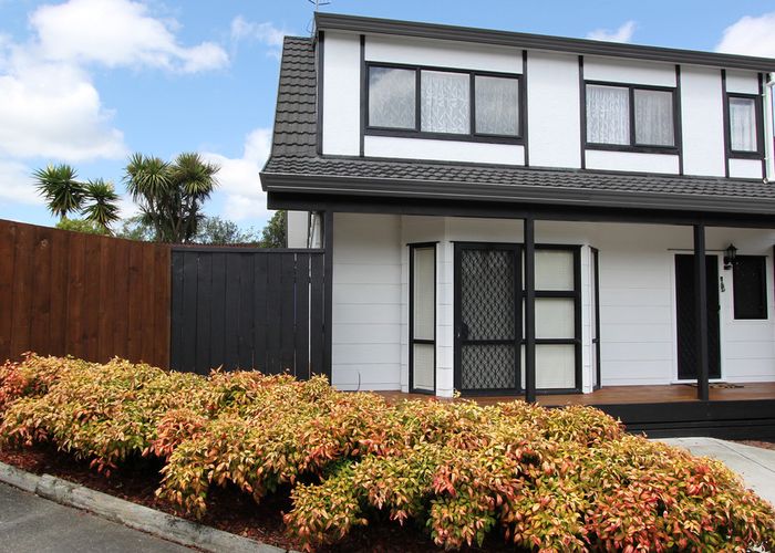  at 1/45 De Quincey Terrace, Highland Park, Auckland
