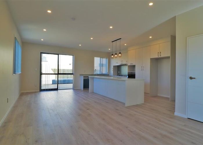  at 277 Flat Bush School Road, Flat Bush, Manukau City, Auckland