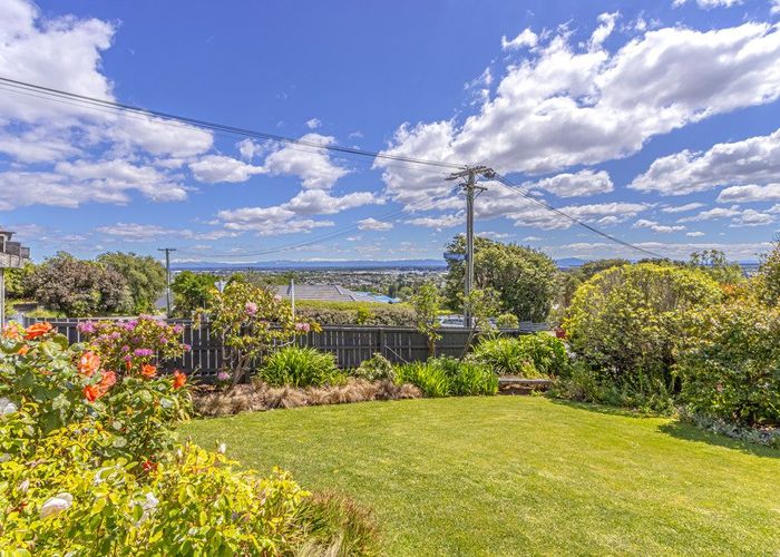  at 25 Huntsbury Avenue, Huntsbury, Christchurch City, Canterbury