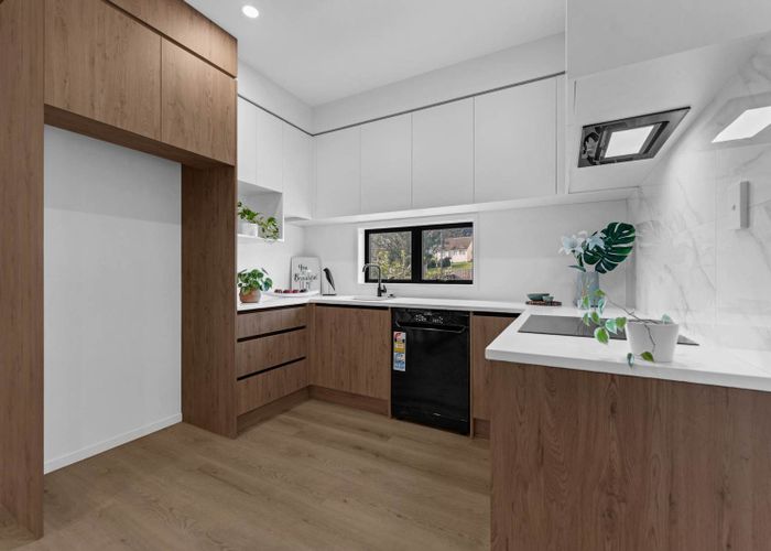  at A-D/3 Christie Street, Mount Roskill, Auckland City, Auckland