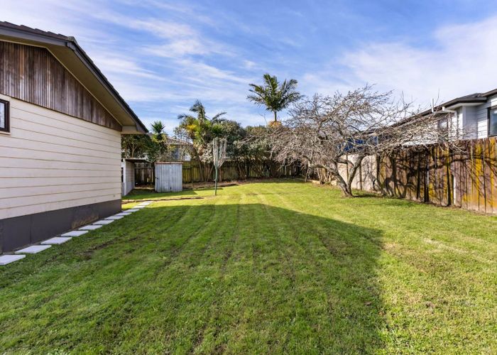  at 21 Shalimar Place, Clover Park, Manukau City, Auckland