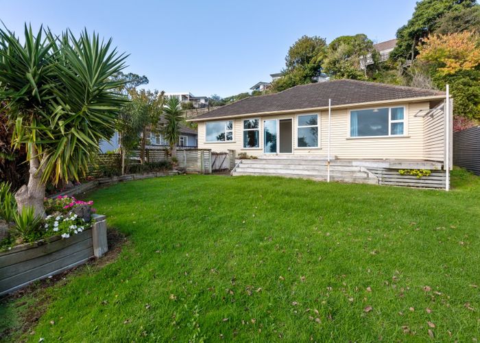  at 31 Queens Road, Glen Avon, New Plymouth, Taranaki