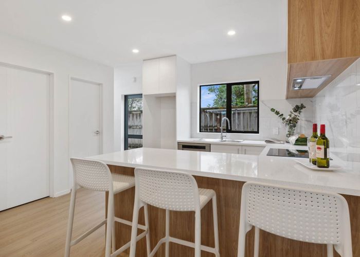  at 64A-E Stonex Road, Papatoetoe, Manukau City, Auckland