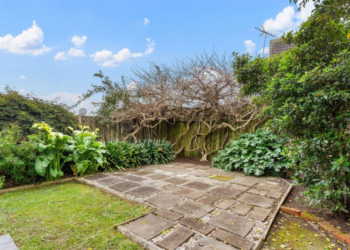  at 1/54 De Quincey Terrace, Highland Park, Manukau City, Auckland
