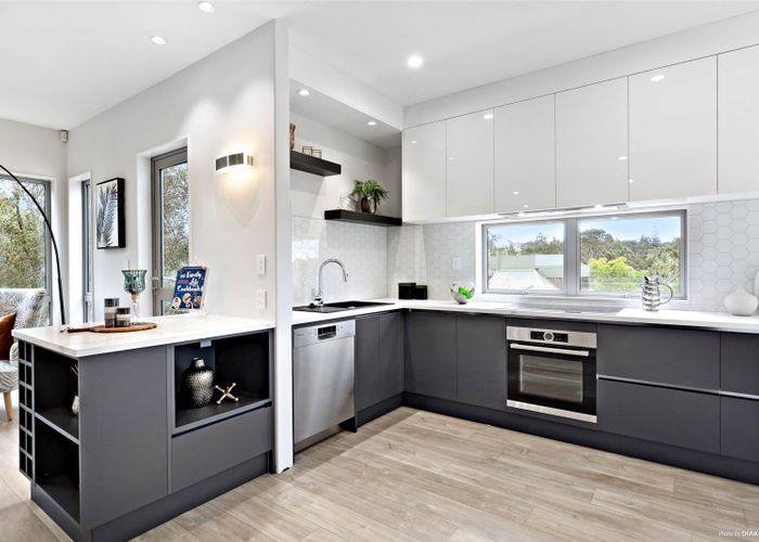  at 20 Park Avenue, Birkenhead, Auckland