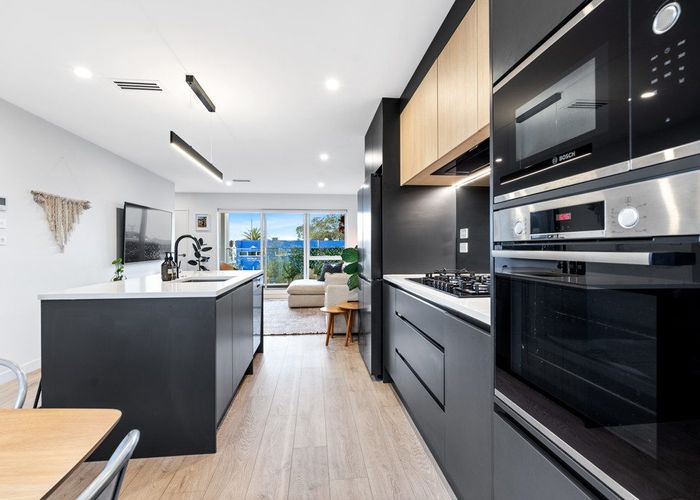  at 3/4 Jutland Road, Hauraki, North Shore City, Auckland