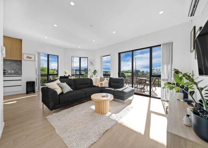  at 51 Rana Road, Flat Bush, Manukau City, Auckland