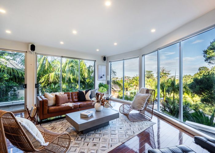  at 13/4 Bush View Lane, Northcote, Auckland