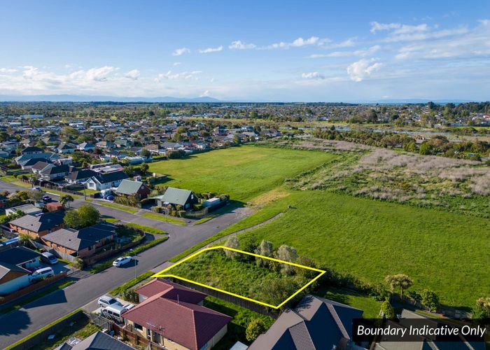  at 28 Farnborough Street, Aranui, Christchurch