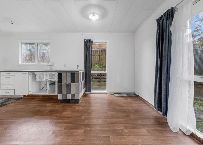  at 71 TE PUEA AVENUE, Meremere, Waikato, Waikato