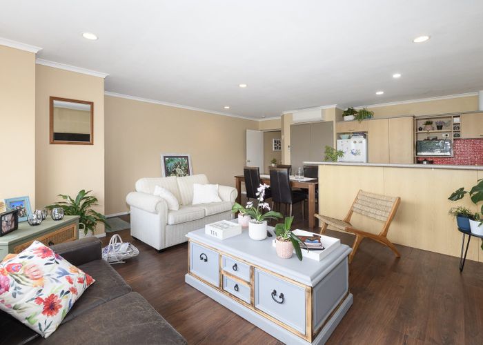  at 32E Miro Street, Mount Maunganui, Tauranga, Bay Of Plenty