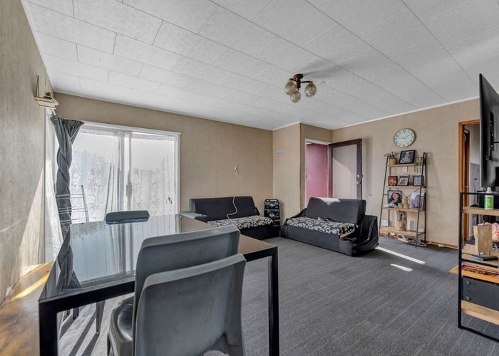  at 6 Sealord Place, Manurewa, Manukau City, Auckland