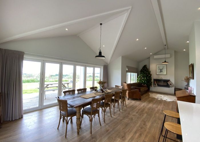  at 8 Dasent Road, Maraekakaho, Hastings, Hawke's Bay