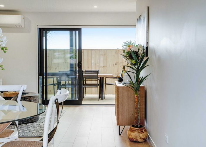  at 28 Mckinstry Avenue, Mangere East, Manukau City, Auckland