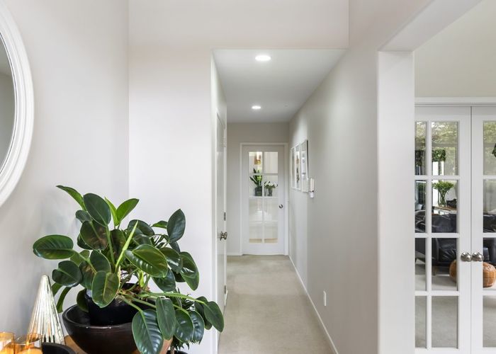  at 31 Lake Drive, Karaka, Papakura