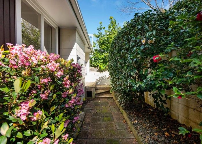  at 4/55 Cook ST, Howick, Auckland