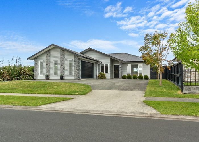  at 17 Parlane Drive, Huapai, Kumeu