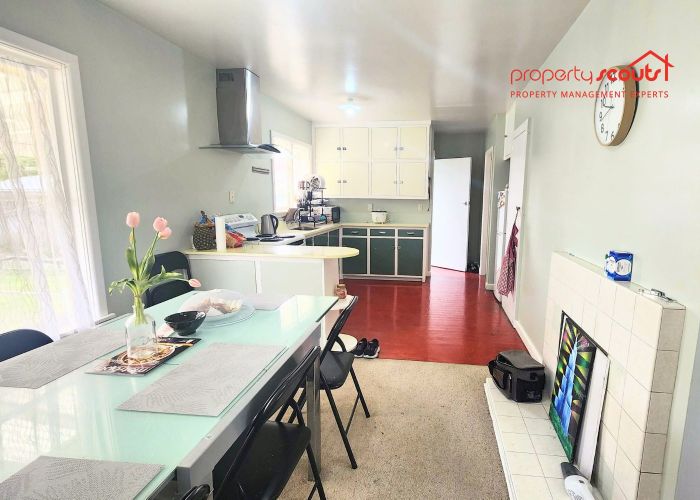  at 48 Greendale Avenue, Avonhead, Christchurch City, Canterbury