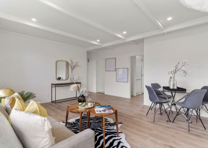  at 1/61 Banks Road, Mount Wellington, Auckland
