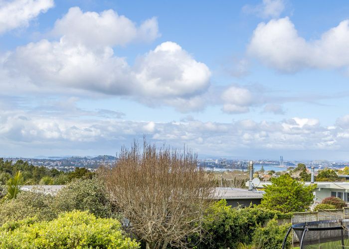  at 12 Tui Glen Road, Birkenhead, North Shore City, Auckland