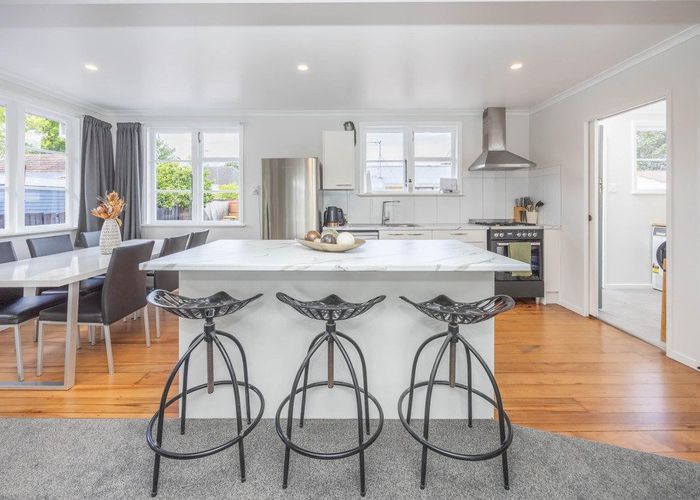  at 194 Clarkin Road, Fairfield, Hamilton, Waikato