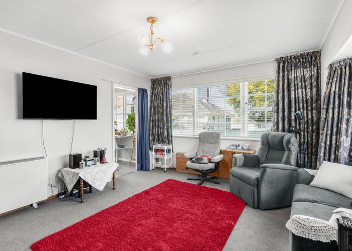  at 2/26 Merton Street, Trentham, Upper Hutt, Wellington