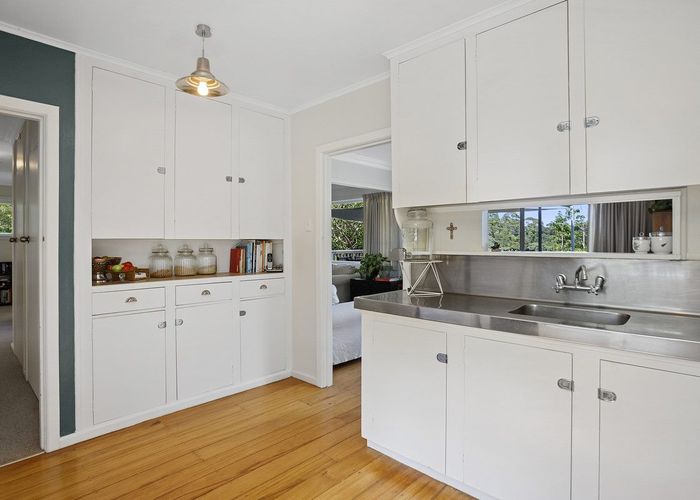  at 2 Lucy Road, Waiomu, Thames