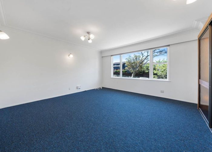  at 2/97 Pah Road, Epsom, Auckland