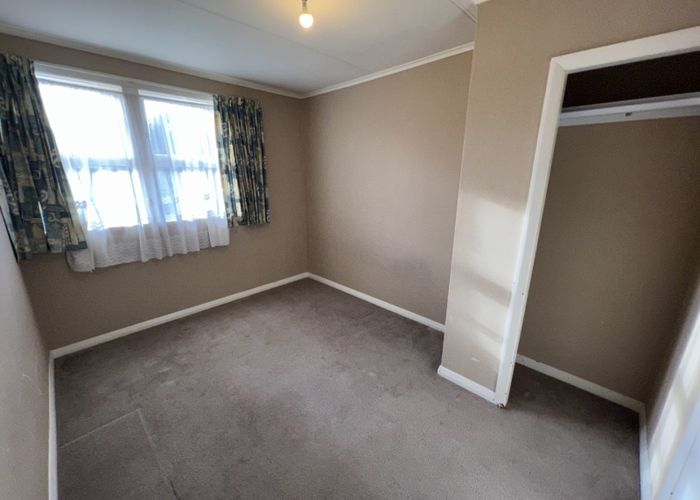  at 111 Limbrick Street, Terrace End, Palmerston North, Manawatu / Whanganui